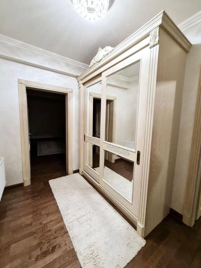 Cathedral Park And Pedestrian Zone Ultracentral Cozy Apartment In Chişinău Esterno foto